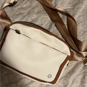 brown and white lulu lemon belt bag